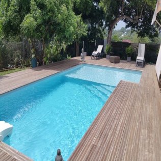 Lame de terrasse Cumaru 21x145mm 3m05 1 face striée et 1 face lisse